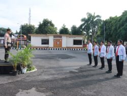 Simak Amanat Kapolres Lotim Saat Pipin Upacara Penerimaan Penghargaan Kepada Belasan Personel Sat Res Narkoba