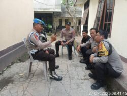 Kanit Propam Polsek Terara Sosialisasikan Larangan Gaya Hidup Hedon Kepada Anggota